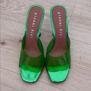 Gianni Bini Emerald Green Heels